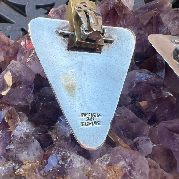 Sterling Silver Clip On Earrings Triangle With Brass Detail Vintage Mexico - Picture 5 of 6